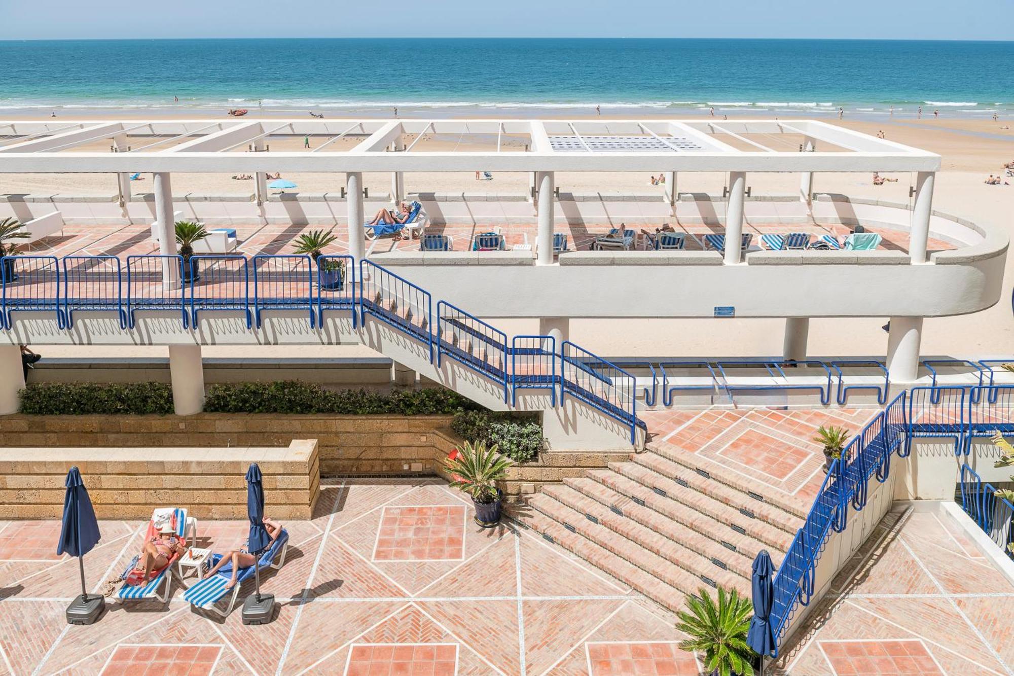 Victoria Hotel Cádiz Exterior foto